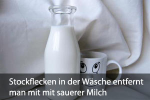 Schimmel in Textilien mit saurer Milch entfernen